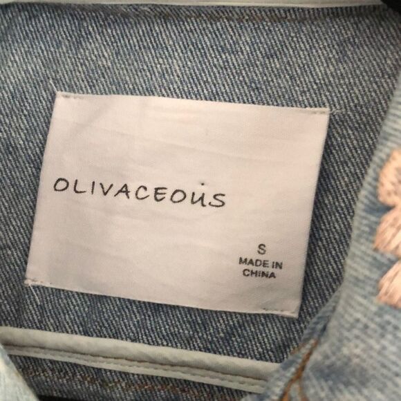 Olviaceous Floral Embroidered Faded Denim Jacket - Picture 5 of 8